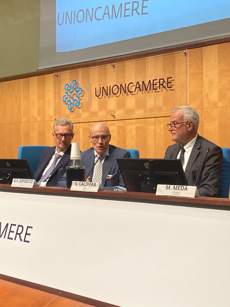 Il Direttore generale del Centro Studi Tagliacarne Gaetano Fausto Esposito -  il presidente del Centro Studi Tagliacarne Giuseppe Molinari - il direttore generale di CUOA Business School Giuseppe Caldiera