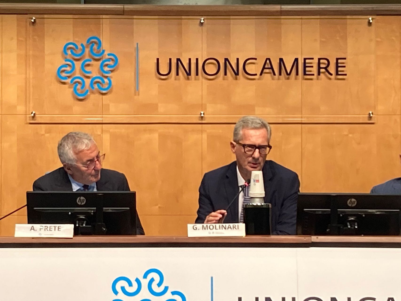 Il Presidente del Centro Studi Tagliacarne Giuseppe Molinari e il Presidente di Unioncamere Andrea Prete