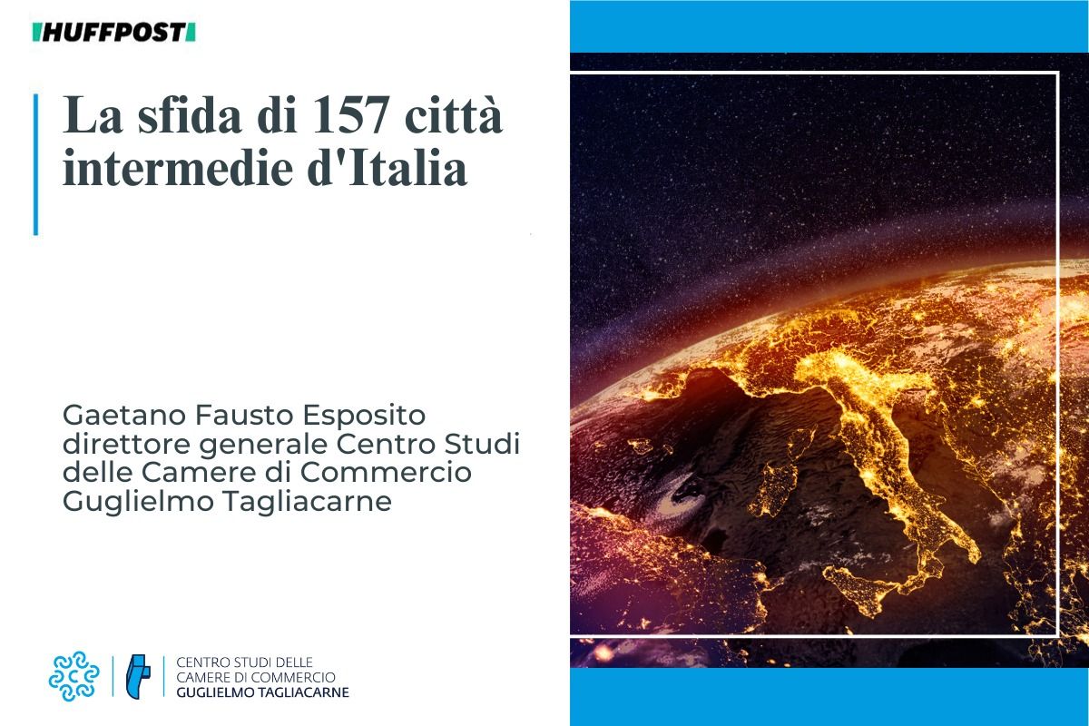 Screenshot di parte dell'articolo con logo dell'Huffington Post e titolo "La sfida di 157 città intermedie d'Italia"